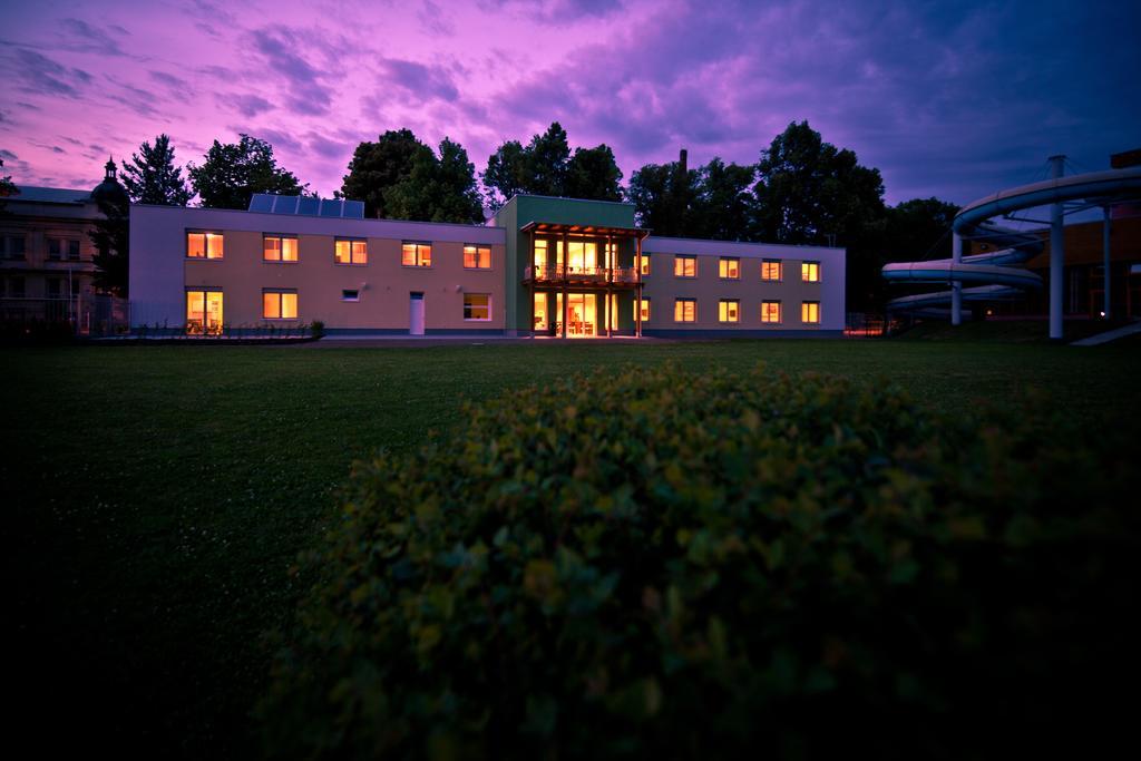Garni Hotel Svitavy Bagian luar foto